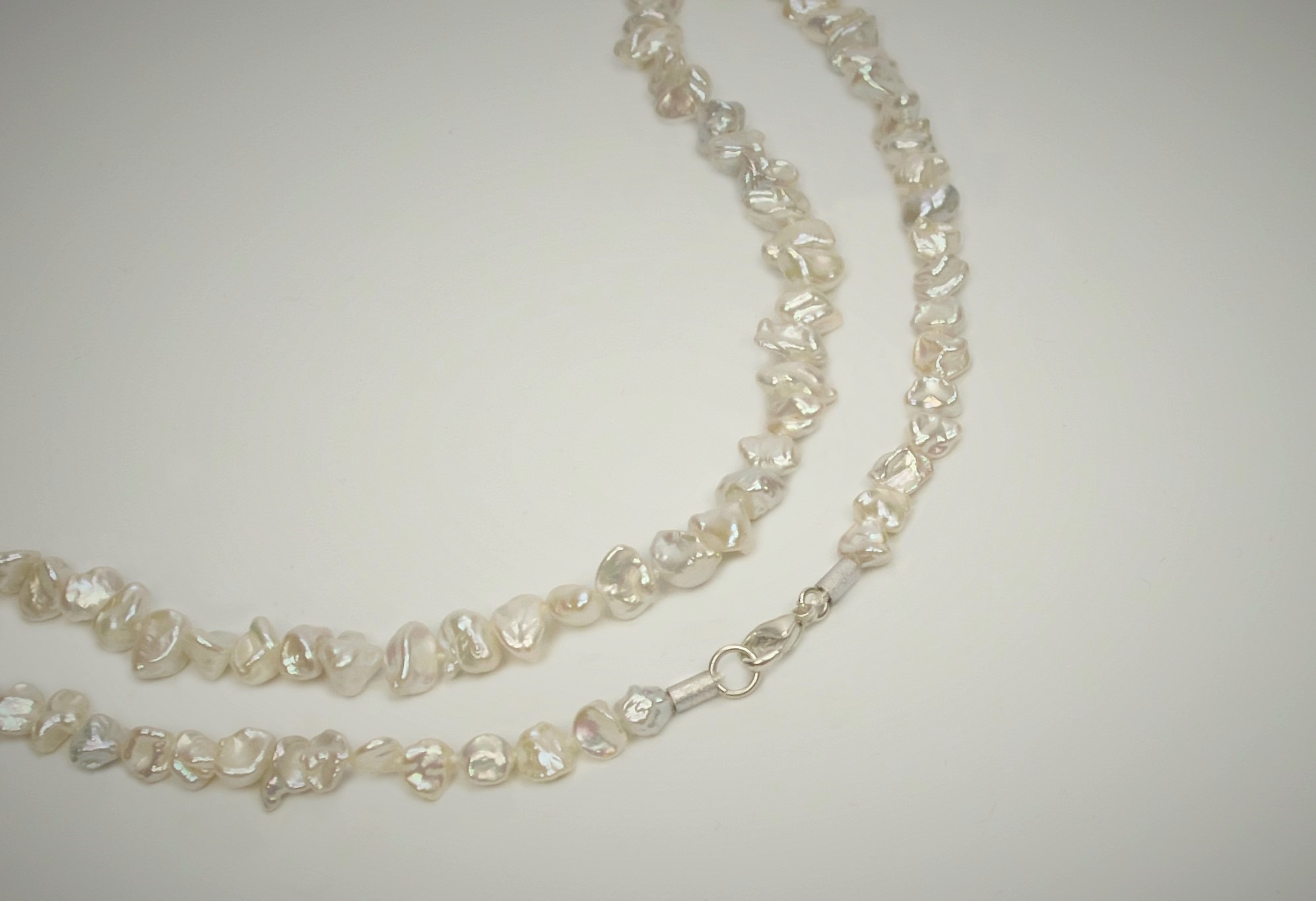 Keshi-Perlenkette mit Silber Karabiner, 50cm